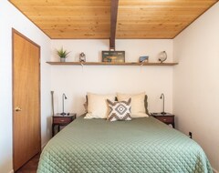 Koko talo/asunto New - The Cedar Loft - Pet And Family Friendly (Long Barn, Amerikan Yhdysvallat)