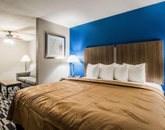 Hotel Quality Suites Lake Charles Downtown (Lake Charles, Sjedinjene Američke Države)
