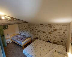 Cijela kuća/apartman GÎtes De Loda: Extra Holidays With Heated And Covered Swimming Pool !!!! (Le Poiré-sur-Vie, Francuska)