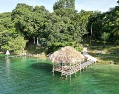 Hele huset/lejligheden Une Maison Au Bord Du Lac Petén Itzá, Nature Et Relaxation Au Rendez-vous! (Flores, Guatemala)