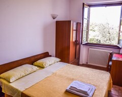 Cijela kuća/apartman Detached Property With Private Pool And Panoramic View 6kms From Todi (Todi, Italija)