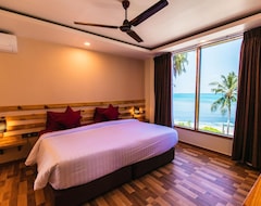 Hotel Endheri Sunset Dhangethi (Atol Južni Ari, Maldivi)