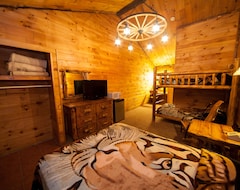 Hotel Log Cabin Lodge & Suites (Greensburg, USA)