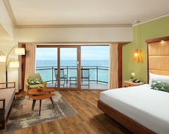 Khách sạn Dusit Beach Resort Guam (Tumon, Guam)