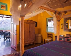 Hele huset/lejligheden Vista Suite at El Encanto- Views, Privacy, Close to Beach (Santiago, Mexico)