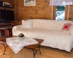 Tüm Ev/Apart Daire Cabin In The Woods Vukelic (Stubičke Toplice, Hırvatistan)