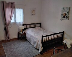 Cijela kuća/apartman House In Picturesque Village (Bretenoux, Francuska)