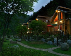 Khách sạn Gapyeong Mignons Forest Pension (Gapyeong, Hàn Quốc)
