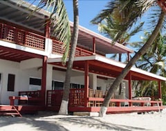 Fort Recovery Beachfront Villa & Suites Hotel (Road Town, Birleşik Krallık Virgin Adaları)