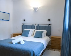Cijela kuća/apartman A Simple But Adequately Furnished Villa, Sea Views And Air Conditioning. Wifi (San Jose Ibiza, Španjolska)