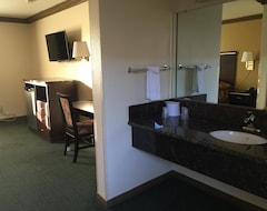 Hotel Mountain Inn (Ontario, USA)