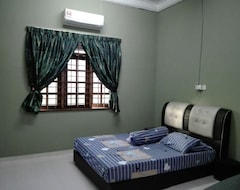 Entire House / Apartment Homestay Ahmad Taman Mas Bukit Payong Terengganu (Machang, Malaysia)