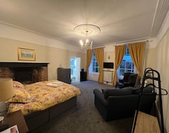 Khách sạn Harmondsworth Hall Guest House (London, Vương quốc Anh)