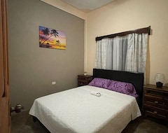 Casa/apartamento entero El Lugar Perfecto Para Relajarse, Solo 5 Minutos De La Playa (La Masica, Honduras)