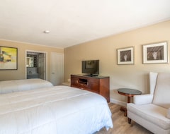 Entire House / Apartment Ozark Acres Room 26 Double Queen At Lake Wappapello (Wappapello, USA)