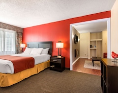 Hotel Quality Inn & Suites (Mississauga, Canadá)
