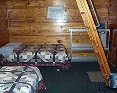 Toàn bộ căn nhà/căn hộ High Shoals Cabins, Cabin 2. Cabin On The Ouachita River. (Story, Hoa Kỳ)