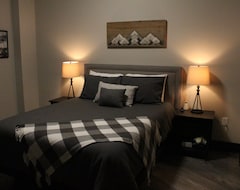 Casa/apartamento entero Luxury Ski-in Ski-out 4 Bedroom 10 Bed Condo At Whisper Creek Windham Mountain (Windham, EE. UU.)