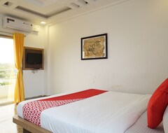 Hotel OYO 18730 Galaxy Inn (Mahabaleshwar, India)
