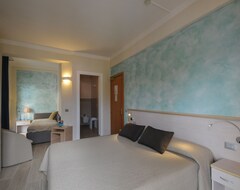 Khách sạn Hotel Olympic (Diano Marina, Ý)