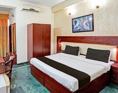 Oyo 700869 Hotel Primero (Capital, Indien)