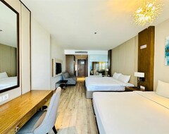 Hotelli Panorama Oceanfront Suite (Nha Trang, Vietnam)