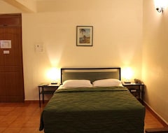 Khách sạn Hotel Palmarinha Resort & Suites (Calangute, Ấn Độ)