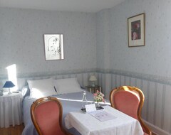 Hotel Les Tilleuls (Ozenay, Francia)