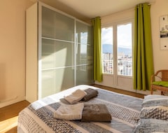Cijela kuća/apartman Appartement 80m² Traversant Avec Vue Imprenable Sur Tous Les Massifs! (Grenoble, Francuska)