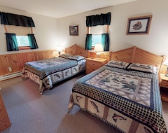 Khách sạn Rough Cut Lodge (Wellsboro, Hoa Kỳ)