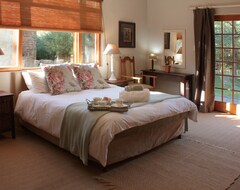 Entire House / Apartment Elandsrus Country Lodge (Three Sisters, South Africa)