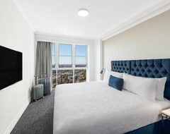 Hotel Meriton Suites Bondi Junction (Sídney, Australia)