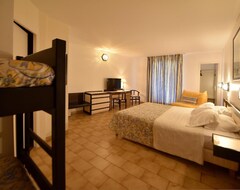 Khách sạn Hotel & Residence Le Subrini (Porto, Pháp)