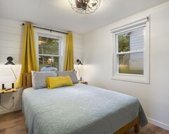 Entire House / Apartment Lake Views, Wow Master Suite Near Ha Ha Tonka Park (Camdenton, USA)