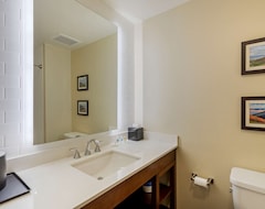 Hotel Comfort Suites Loveland (Loveland, USA)