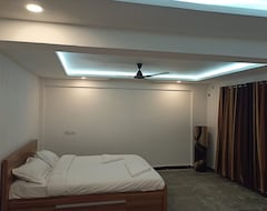 Hotel Aaditya Greens (Bangalore, Indija)