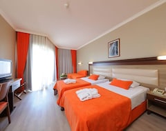 Sueno Hotels Beach Side (Sorgun, Türkiye)