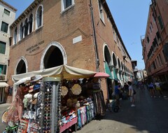 Khách sạn Recioto Rialto-Market (Venice, Ý)
