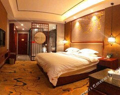Khách sạn Gold Phoenix (Mengshan, Trung Quốc)