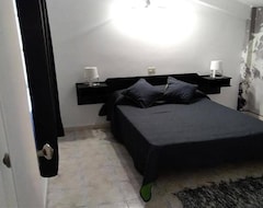 Tüm Ev/Apart Daire Apartamentos Blanco Y Negro (Lloret de Mar, İspanya)