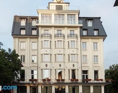 Hotel Nadiya Palace (Iwano-Frankiwsk, Ukrajina)