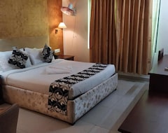 Hotelli Bessota International (Kottayam, Intia)