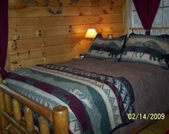 Entire House / Apartment Bear Grove Cabins (Port Wentworth, USA)