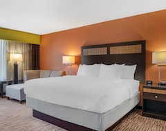 Hotel Comfort Inn & Suites Danbury-Bethel (Danbury, USA)
