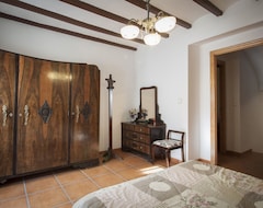 Cijela kuća/apartman Casa Amparo - Alojamiento Rural Con Encanto For 12 People (Alcolecha, Španjolska)