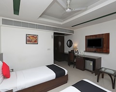 Capital O 445 Impress Hotel (Delhi, India)