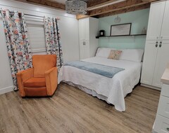 Casa/apartamento entero King Bed Country Chic Tiny Home Near The Villages (Coleman, EE. UU.)