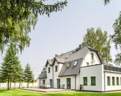 Toàn bộ căn nhà/căn hộ Spend A Wonderful Vacation In The North Of Poland In This Beautiful Apartment. (Osie, Ba Lan)
