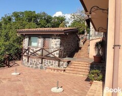 Toàn bộ căn nhà/căn hộ Suite Degli Ospiti In Palmento Depoca Vista Mare (Milo, Ý)