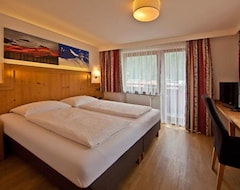 Hotelli Landhotel Rauchenwalderhof (Mayrhofen, Itävalta)